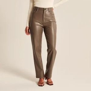 Abercrombie Curve Love Vegan Leather 90s Straight Pants Olive